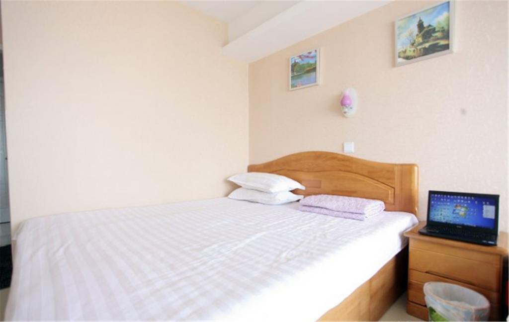 Cama em Dormitório Feminino com 6 Camas