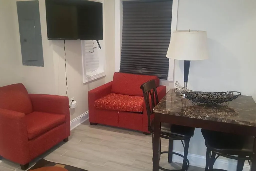 Beautiful New 4 Bedroom 3 Bath Family Home Or 1 Bedroom Apt Nr Howard U Downtown Nw Dc-1